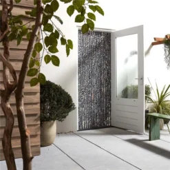 Gimeg Livin Outdoor Deurgordijn Chenille Kattenstaarten Zwart Wit 90 X 220 Cm. -Geheime Tuin Verkoop 1 4 gimeg livin outdoor deurgordijn chenille kattenstaarten zwart wit 90 220 cm deur 3417090