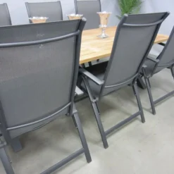 Te Velde Tuinmeubelen Tuinset Vigo Tuinstoel Met Lucan Teak Tuintafel 9 Te Velde Tuinmeubelen Tuinset Vigo Tuinstoel Met Lucan Teak Tuintafel -Geheime Tuin Verkoop 4 4 te velde tuinmeubelen tuinset vigo tuinstoel met lucan teak tuintafel achterkant vigolucan240