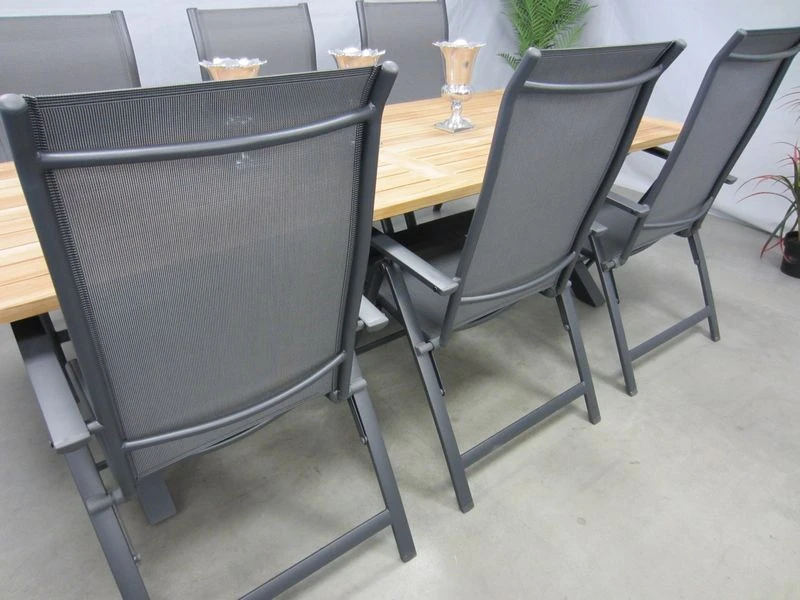 Te Velde Tuinmeubelen Tuinset Vigo Tuinstoel Met Lucan Teak Tuintafel 5 Te Velde Tuinmeubelen Tuinset Vigo Tuinstoel Met Lucan Teak Tuintafel - Afbeelding 5